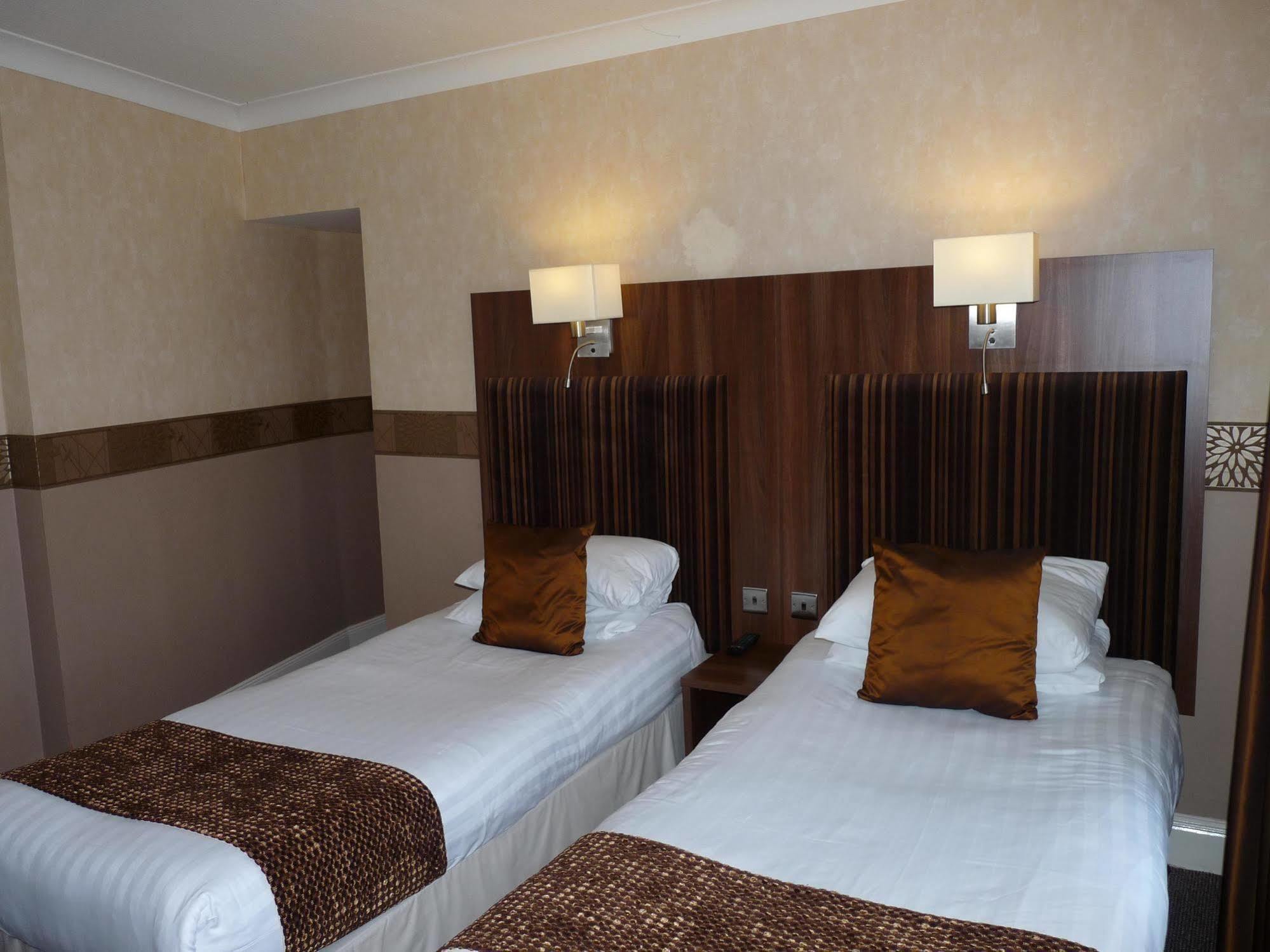 דונון The Park Hotel מראה חיצוני תמונה